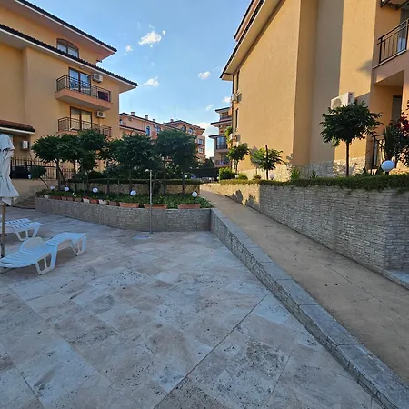 Apartment Anna On Saint Vlas Sveti Vlas